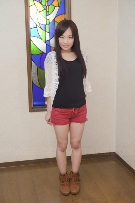 Ai Mizushima nahá modelka img