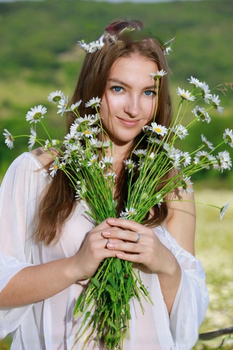 Izabel Ahe dospělý model fotografie