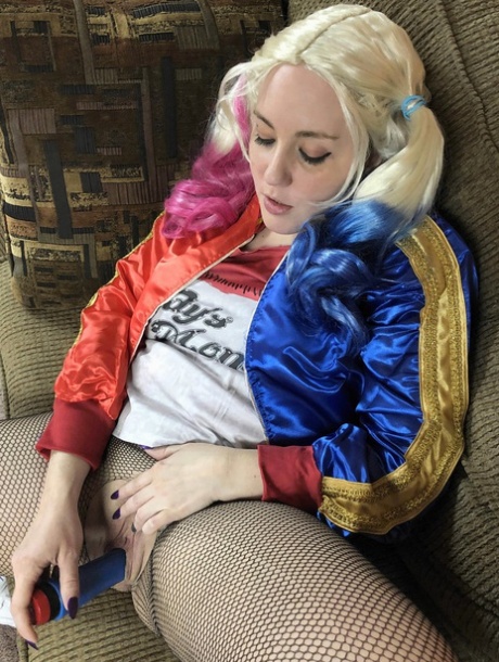 Harley Quinn hezká herečka fotografie