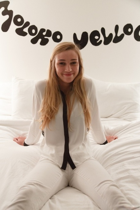 Kendra Sunderland dokonalý model archiv